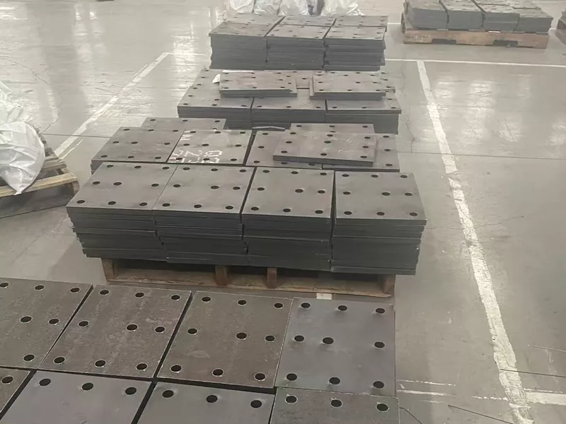 Servizi di incisione con taglio laser su metalli